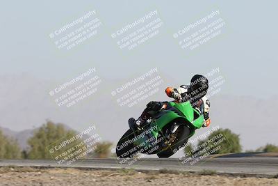 media/Dec-01-2025-Moto Forza (Mon) [[2daa91e15f]]/2-Intermediate Group/Session 2 Turn 9 Entry/